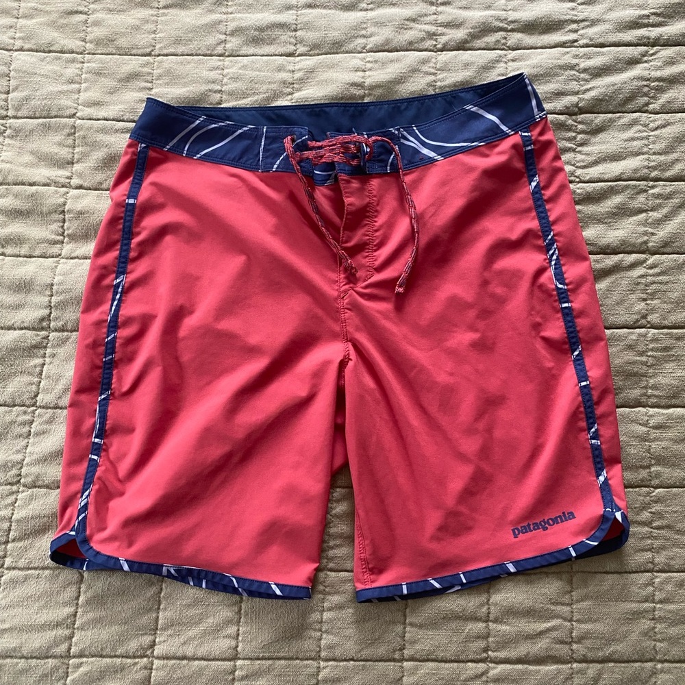 Patagonia board shorts. 18 inch size 30 waist